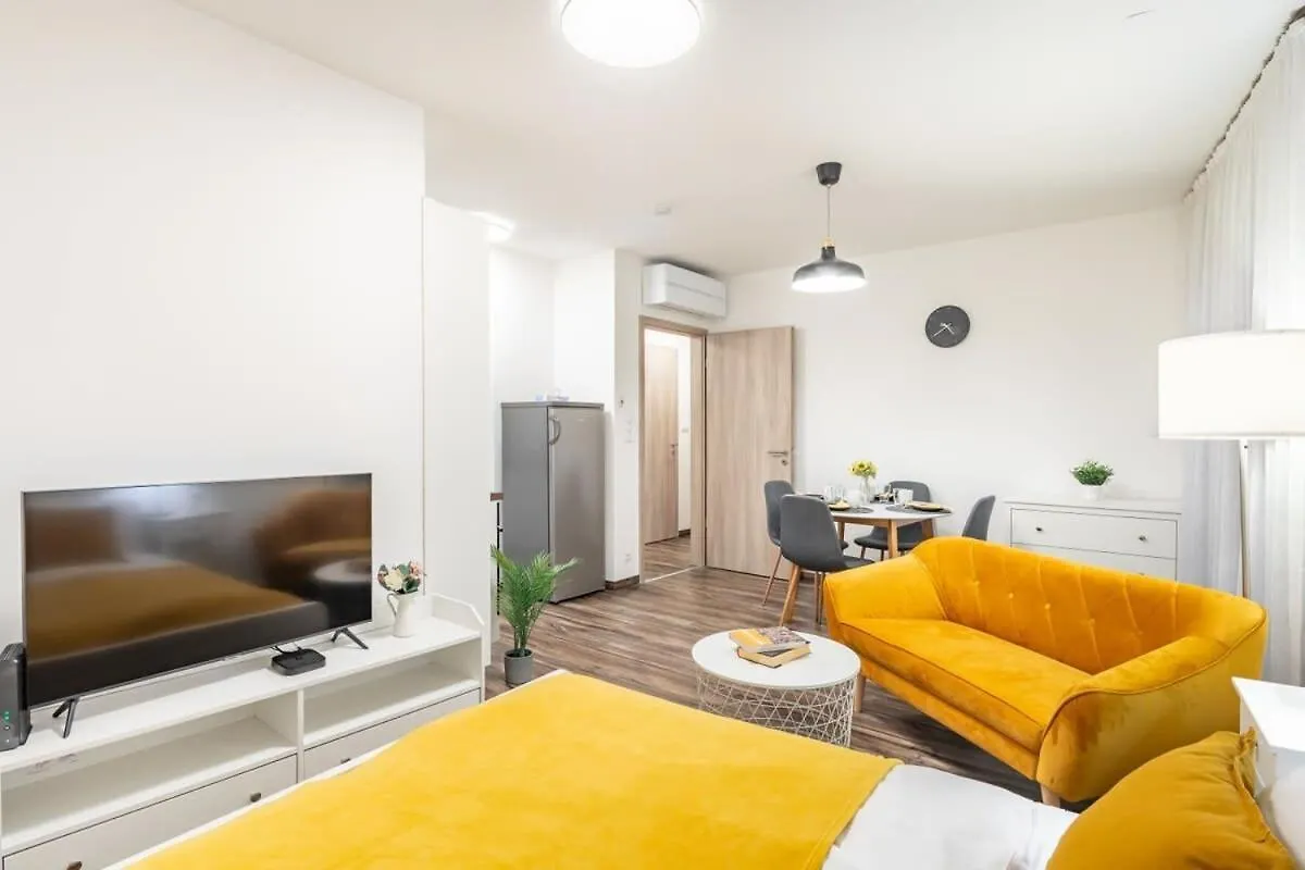 Apartment Balcony - Easy Parking - Comfy Home Budapest