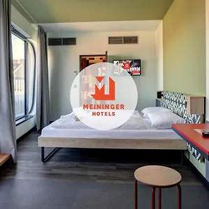 Meininger Great Market Hall Hotell