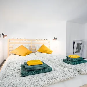  Apartament Goblin With Free Private Parking