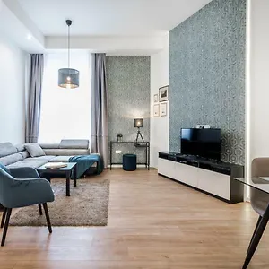 Appartement Bpr Thrill Design With A/c, Budapest